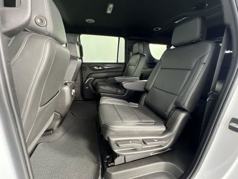 Certified 2023 GMC Yukon XL Denali AWD/4WD image 25