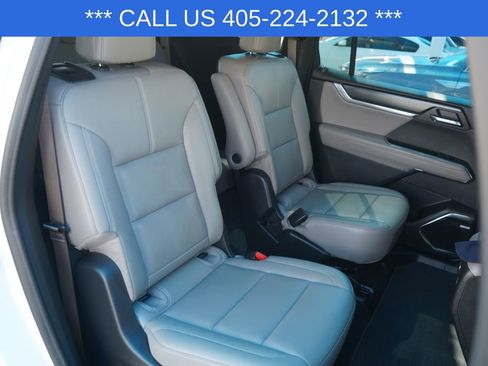 Used 2026 GMC Acadia Elevation w/ Elevation Premium Package AWD/4WD image 27