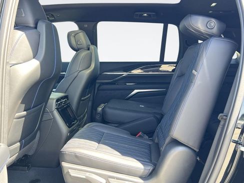 New 2026 Cadillac Escalade IQ Luxury 1 AWD/4WD image 28