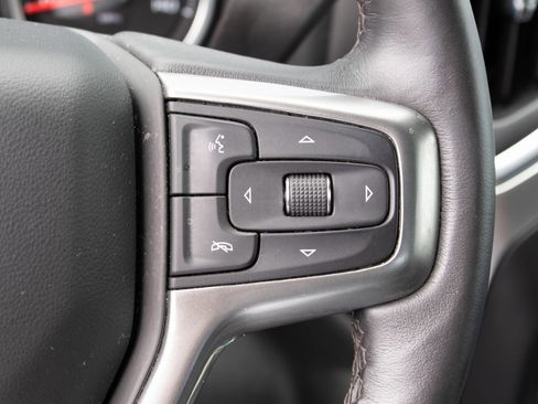 Used 2022 Chevrolet Silverado 1500 LTZ w/ Technology Package image 8