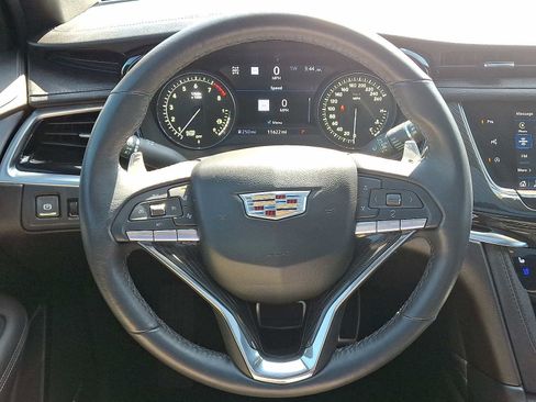 Used 2024 Cadillac XT6 Sport w/ Technology Package image 20