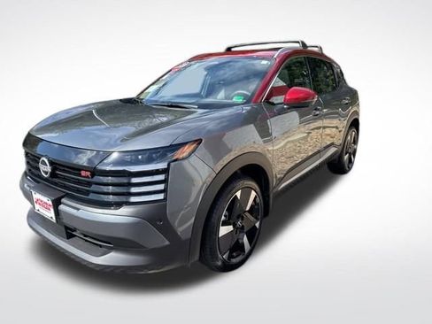 New 2026 Nissan Kicks SR w/ SR Premium Package image 3