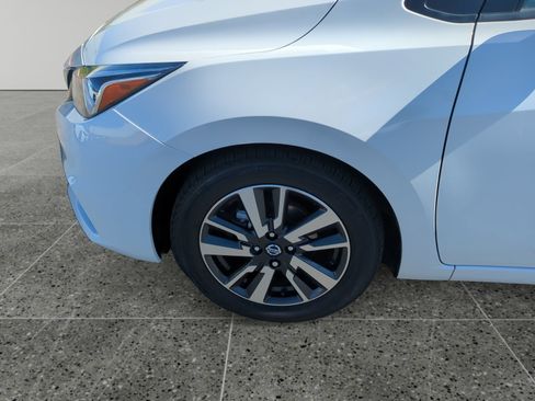 Used 2021 Nissan Versa SV image 29