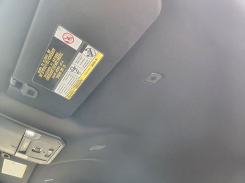 Certified 2025 Toyota Tacoma SR5 image 25