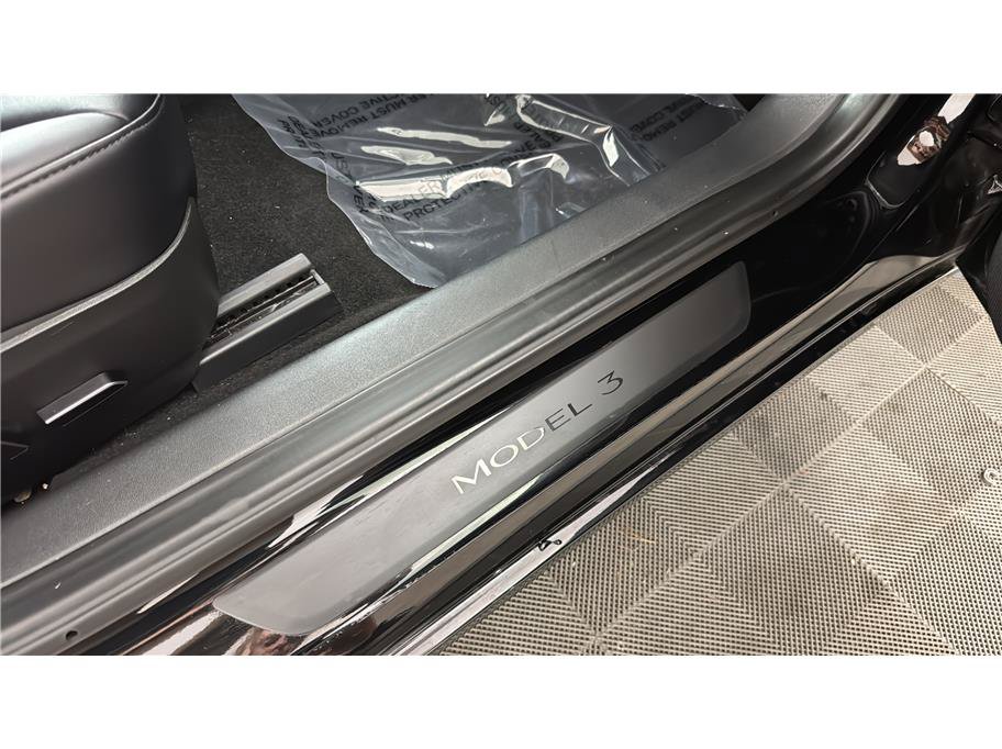 Used 2023 Tesla Model 3 Standard Range RWD image 21