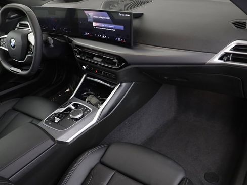 Certified 2025 BMW 230i xDrive Coupe w/ Premium Package AWD/4WD image 18