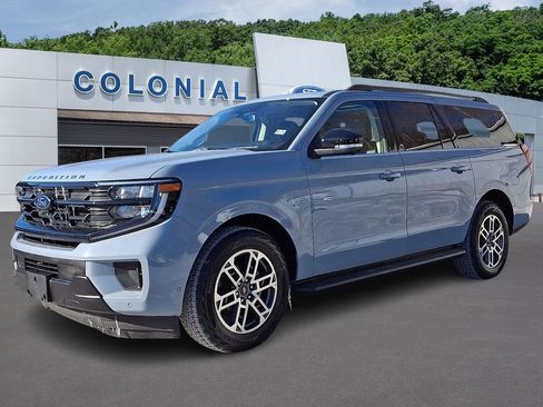 Certified 2025 Ford Expedition Max Active image 3