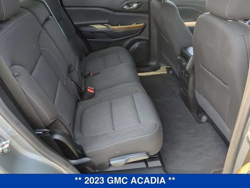 Certified 2023 GMC Acadia SLE w/ Driver Convenience Package AWD/4WD image 20