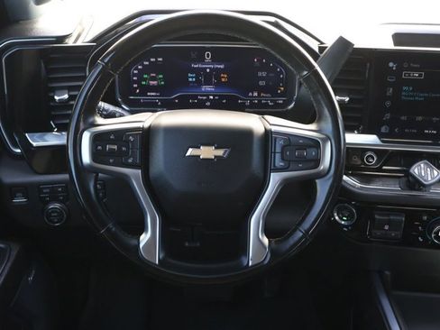 Used 2024 Chevrolet Silverado 2500 LTZ w/ LTZ Convenience Package AWD/4WD image 13