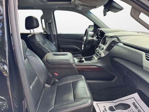 Used 2016 GMC Yukon SLT w/ Open Road Package image 16