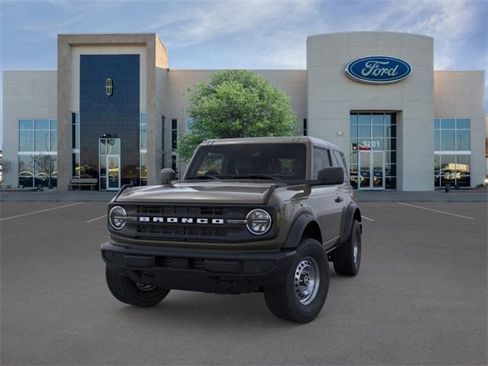 New 2025 Ford Bronco 2-Door image 2