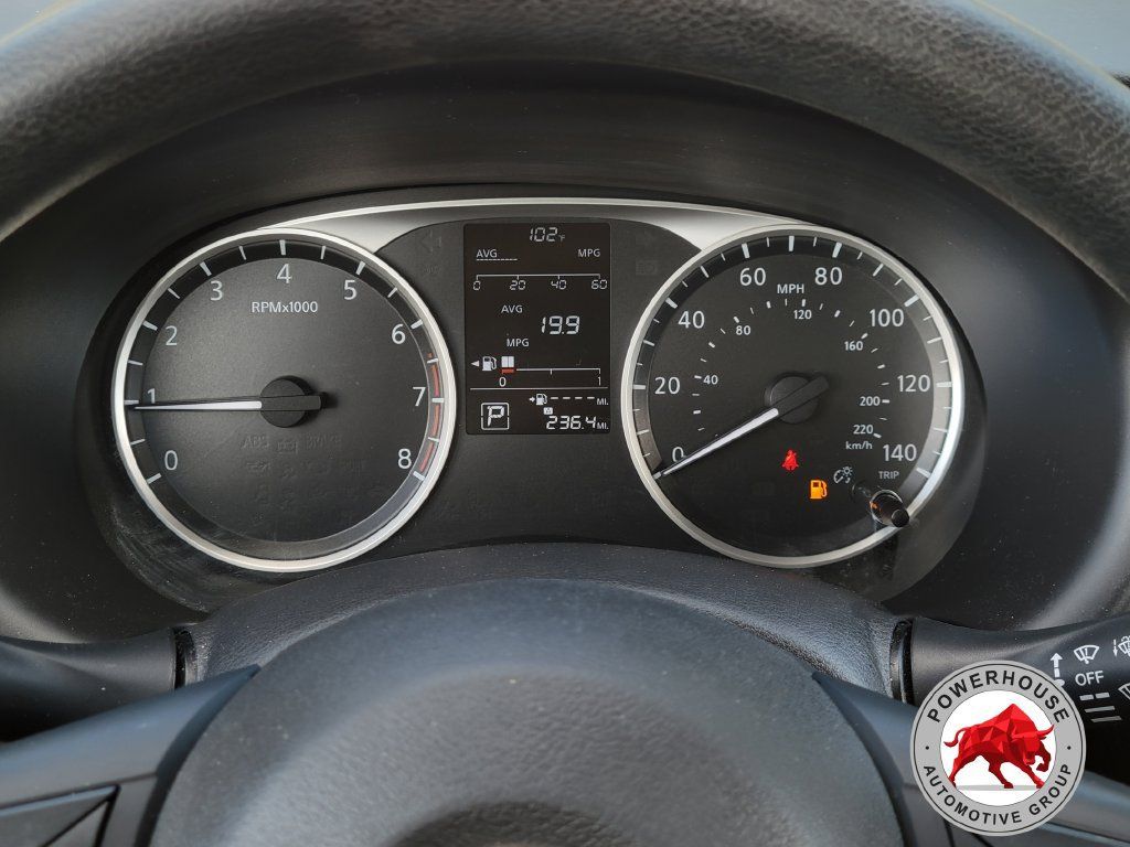 Used 2020 Nissan Kicks S FWD image 33