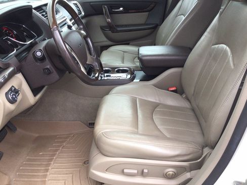Used 2013 GMC Acadia Denali AWD/4WD image 23