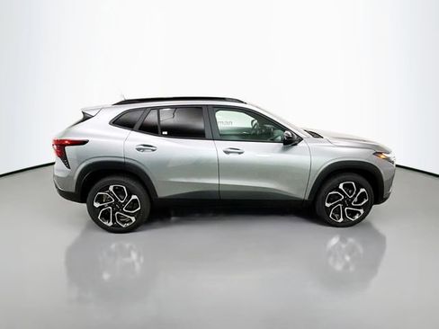 New 2026 Chevrolet Trax RS w/ Driver Confidence Package FWD image 10