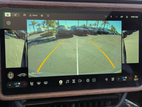 Used 2026 Rivian R1S Premium AWD/4WD image 25
