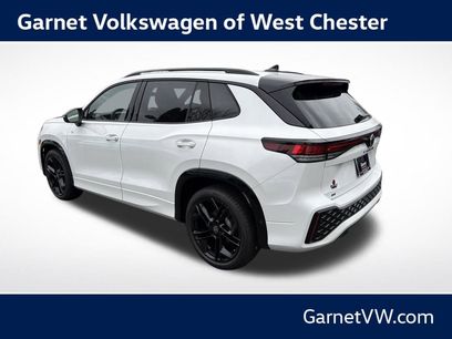 New 2026 Volkswagen Tiguan SE R-Line