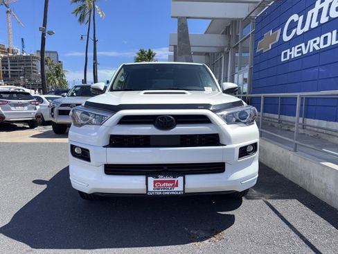 Used 2022 Toyota 4Runner TRD Sport image 2