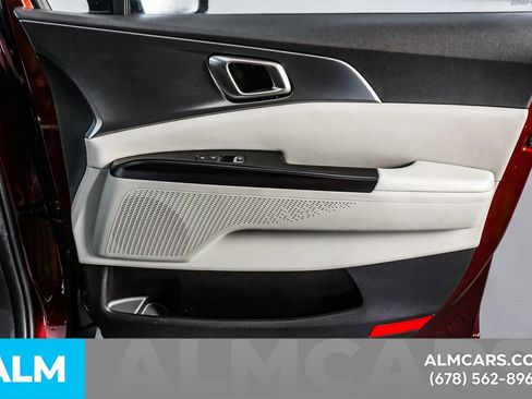 Used 2024 Kia Carnival LX image 43