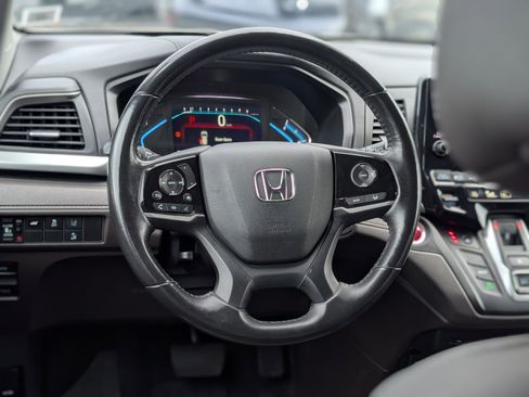 Used 2019 Honda Odyssey EX-L image 16