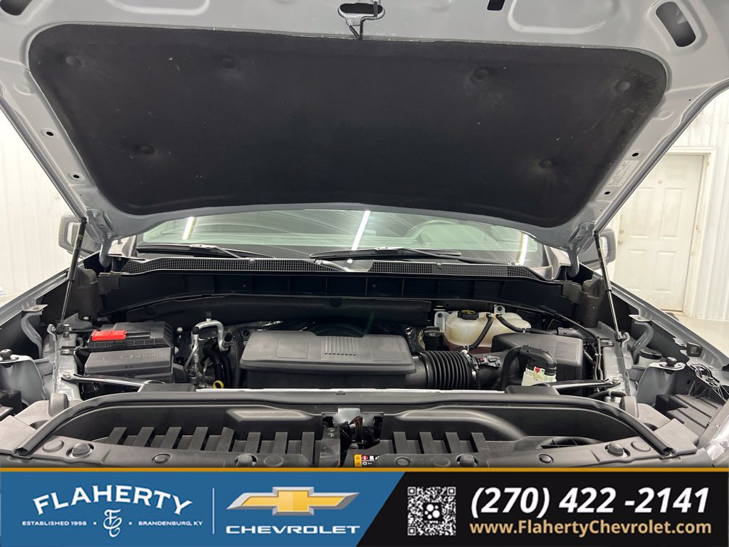Used 2025 Chevrolet Silverado 1500 RST AWD/4WD image 16