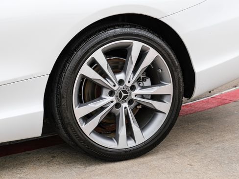 Used 2018 Mercedes-Benz C 300 Cabriolet image 48