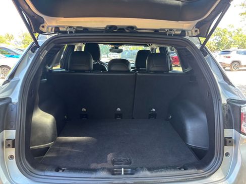 Used 2025 Jeep Compass Limited AWD/4WD image 32