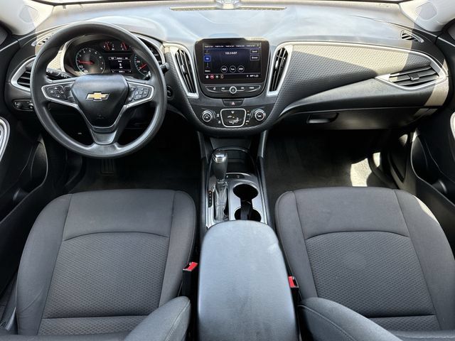 Used 2019 Chevrolet Malibu LS w/ Driver Confidence Package FWD image 10