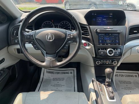 Used 2016 Acura ILX FWD image 25