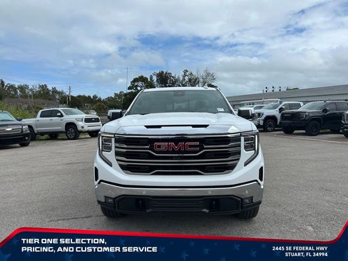 New 2026 GMC Sierra 1500 SLT w/ SLT Premium Plus Package AWD/4WD image 3