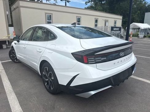 Used 2025 Hyundai Sonata SEL FWD image 5