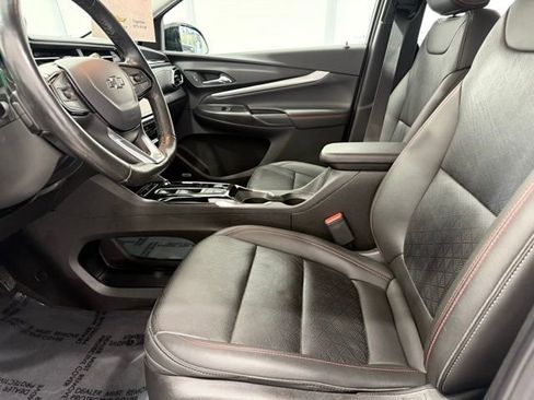 Used 2023 Chevrolet Bolt EUV Premier w/ Sun & Sound Package image 11
