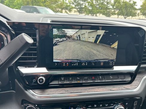 New 2026 GMC Sierra 2500 SLT w/ SLT Premium Package image 19