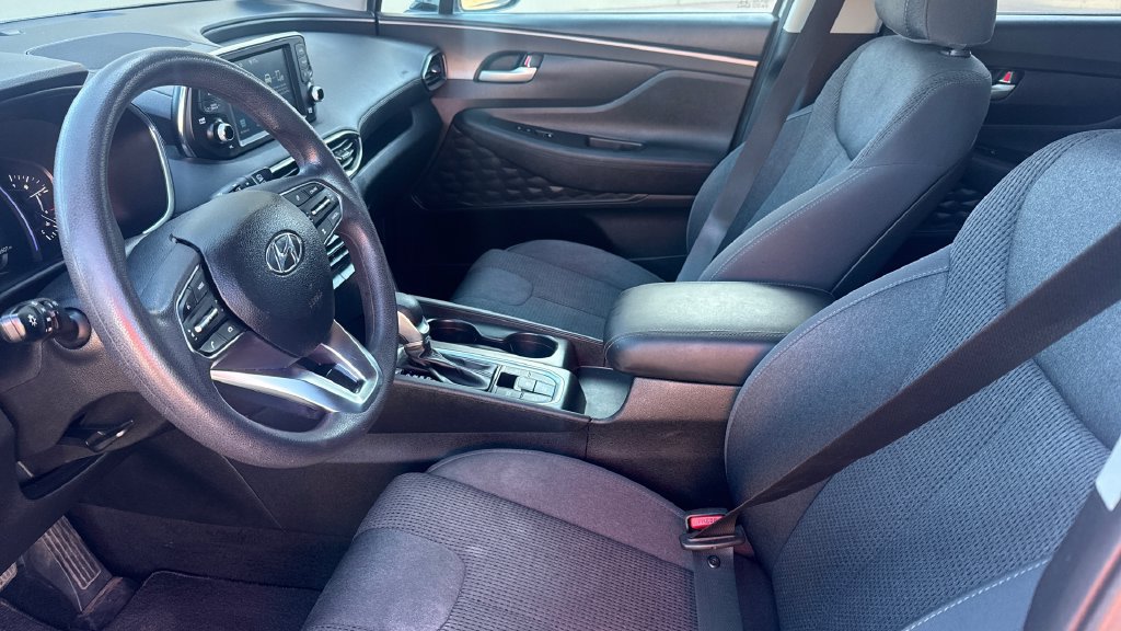 Used 2019 Hyundai Santa Fe SEL AWD/4WD image 9