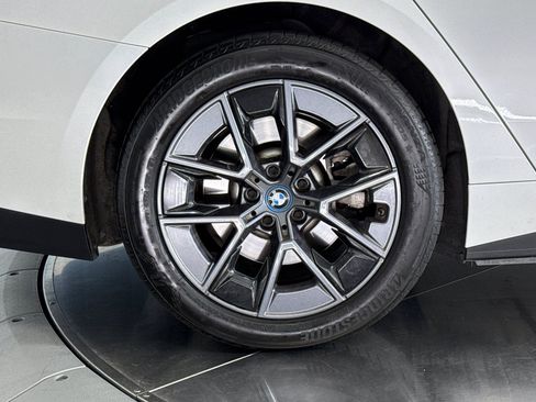 Used 2023 BMW i4 eDrive35 w/ Premium Package RWD image 12