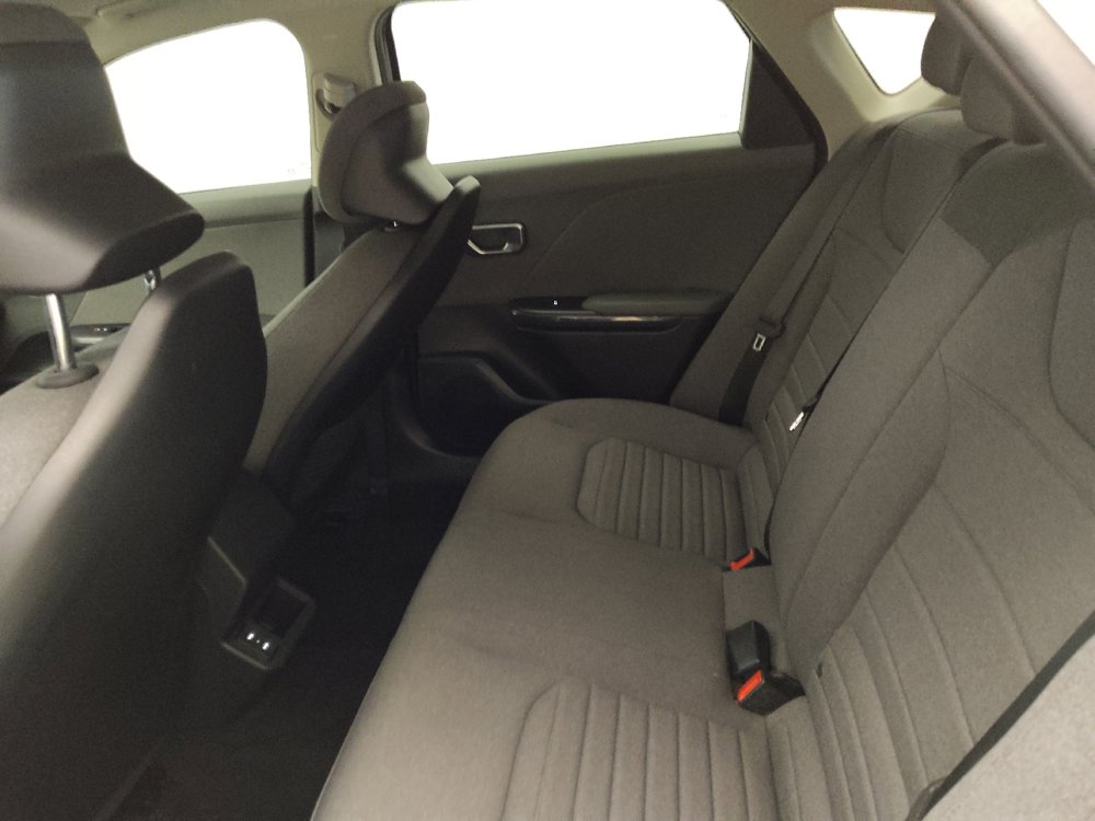 Used 2025 Kia K4 EX FWD image 18