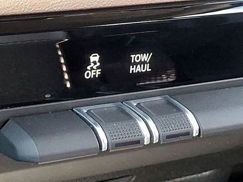 Used 2022 RAM 1500 Laramie image 30