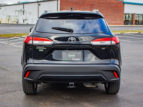 Used 2023 Toyota Corolla Cross LE image 8