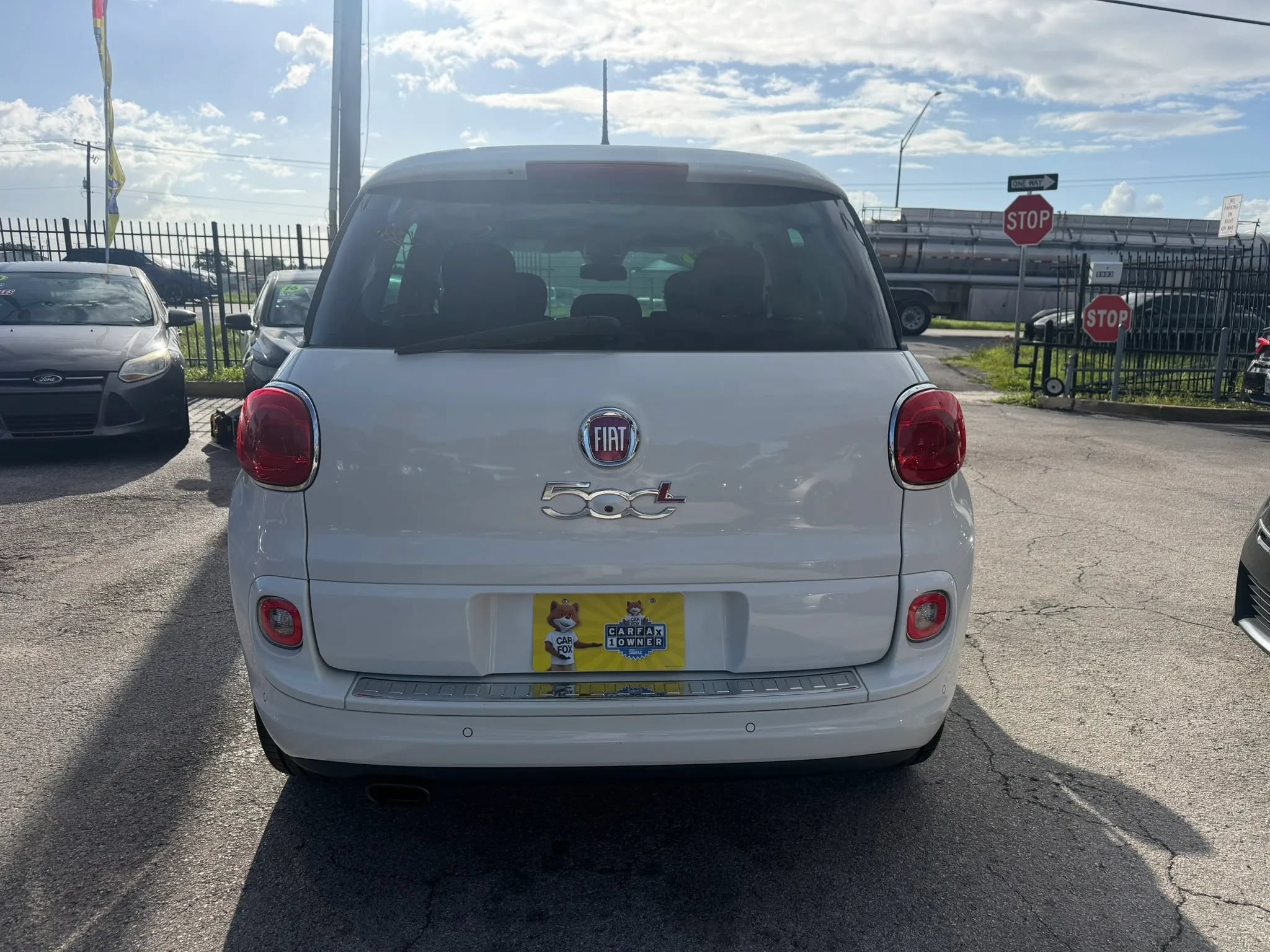 Used 2017 FIAT 500L Lounge FWD image 5