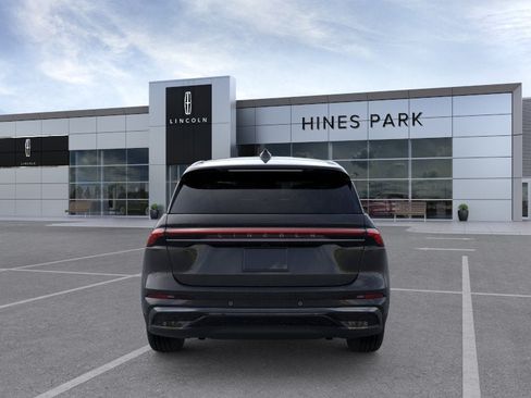 New 2026 Lincoln Nautilus Premier w/ Equipment Group 102A AWD/4WD image 5
