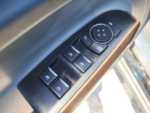 Certified 2024 Ford Maverick Lariat w/ FX4 Off-Road Package image 18