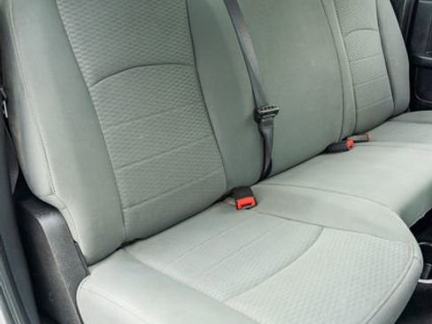 Used 2015 RAM 2500 Tradesman w/ Chrome Appearance Group image 37