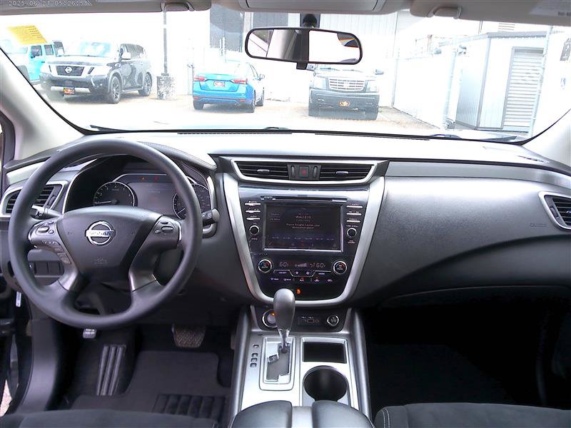 Used 2019 Nissan Murano S AWD/4WD image 9