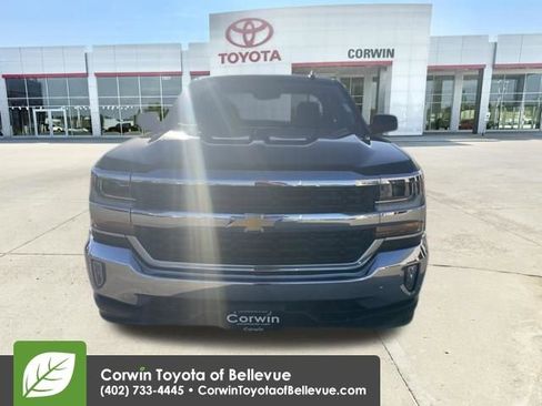 Used 2017 Chevrolet Silverado 1500 LT w/ All Star Edition image 23