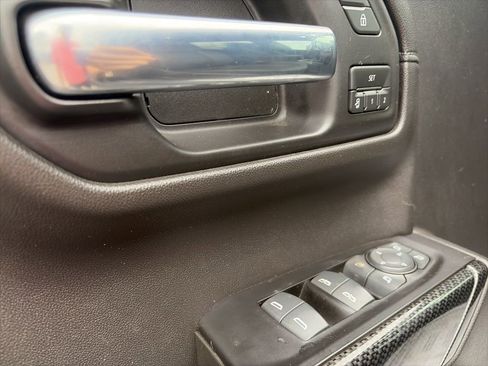 Used 2019 Chevrolet Silverado 1500 LTZ w/ LTZ Plus Package image 8