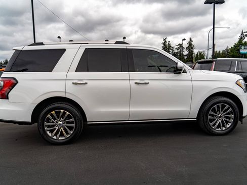 Used 2018 Ford Expedition Limited AWD/4WD image 8