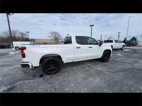 Certified 2022 Chevrolet Silverado 1500 Custom image 8