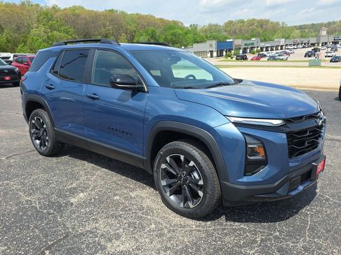 New 2026 Chevrolet Equinox RS w/ Convenience Package III image 2