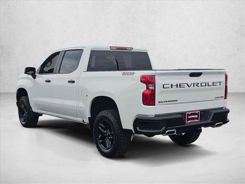 New 2026 Chevrolet Silverado 1500 Custom Trail Boss w/ LPO, Dark Essentials Package image 9