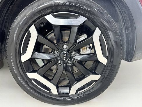 Used 2023 Kia Telluride EX w/ EX Captain's Chair Package FWD image 42
