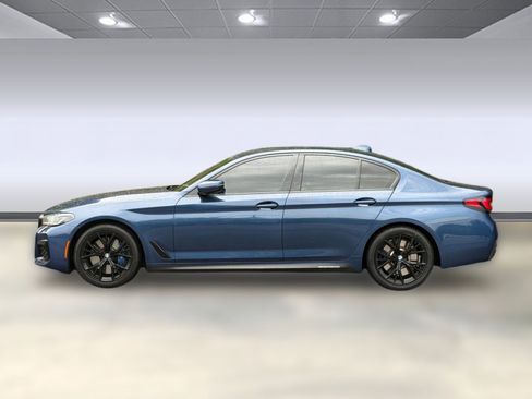 Used 2021 BMW 540i xDrive w/ M Sport Package AWD/4WD image 2